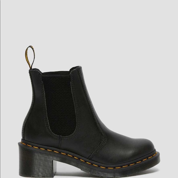 βSOLDβ π DR MARTENS CADENCE GREENLAND HEELED CHELSEA BOOTS π - Picture 4 of 15